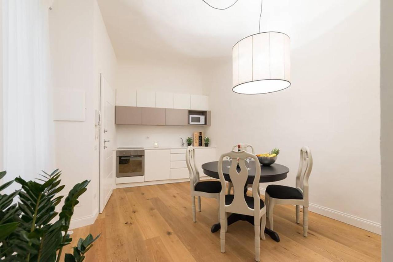 Tg - One Bedroom Luxury Apartment In The Fashion District Florence Exterior photo